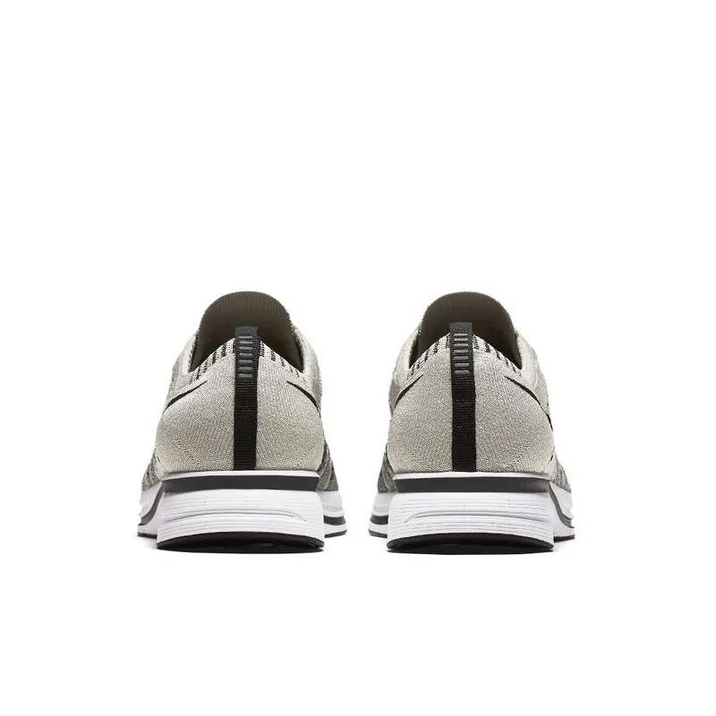 Nike Flyknit Trainer ‘Pale Grey’ (AH8396-001)