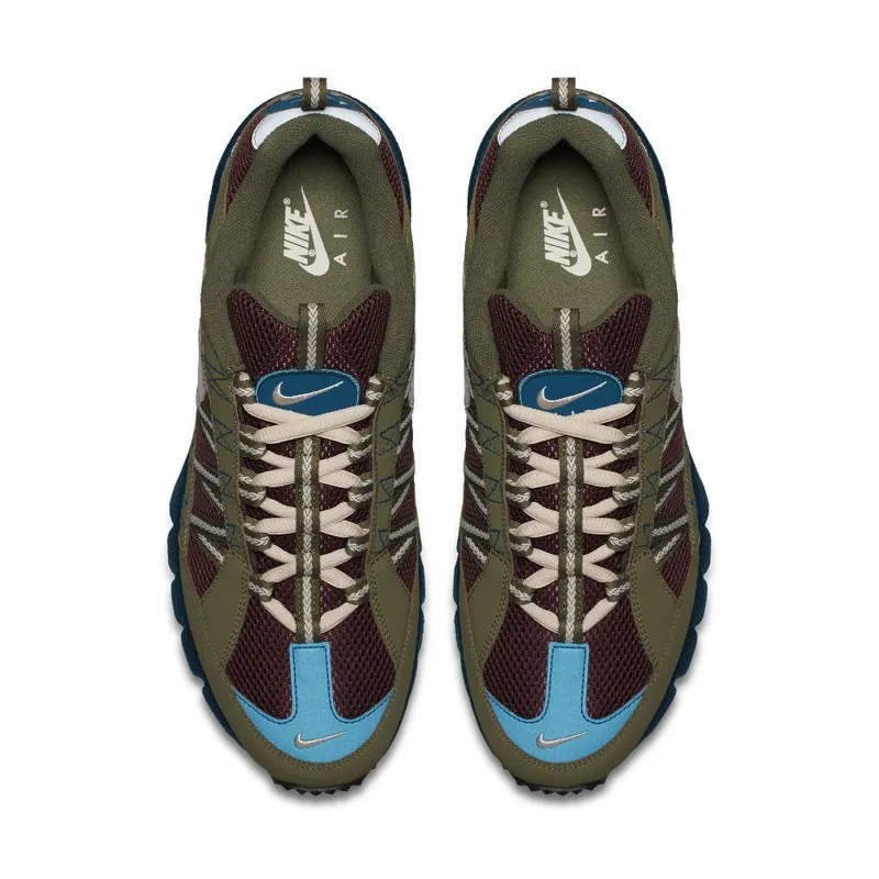 Nike Air Humara 17 ‘Medium Olive & Deep Burgundy’ (AJ1102-200)