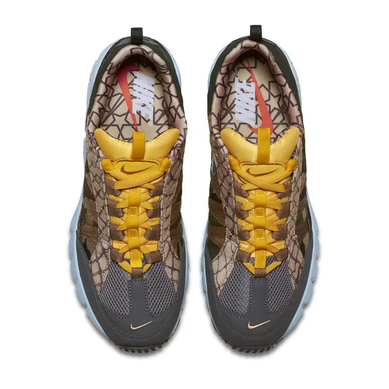 Nike Air Humara ’17 Premium ‘Dark Grey & Light Silver’ (AO2606-002)