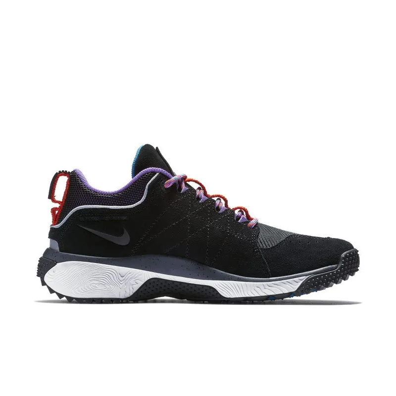 Nike ACG Dog Mountain ‘Black & Hyper Grape’ (AQ0916-001)