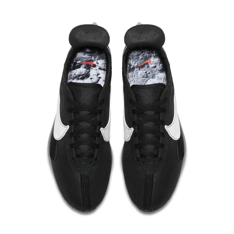 Nike Moon Racer ‘Black & White & Wolf Grey’ (AQ4121-001)