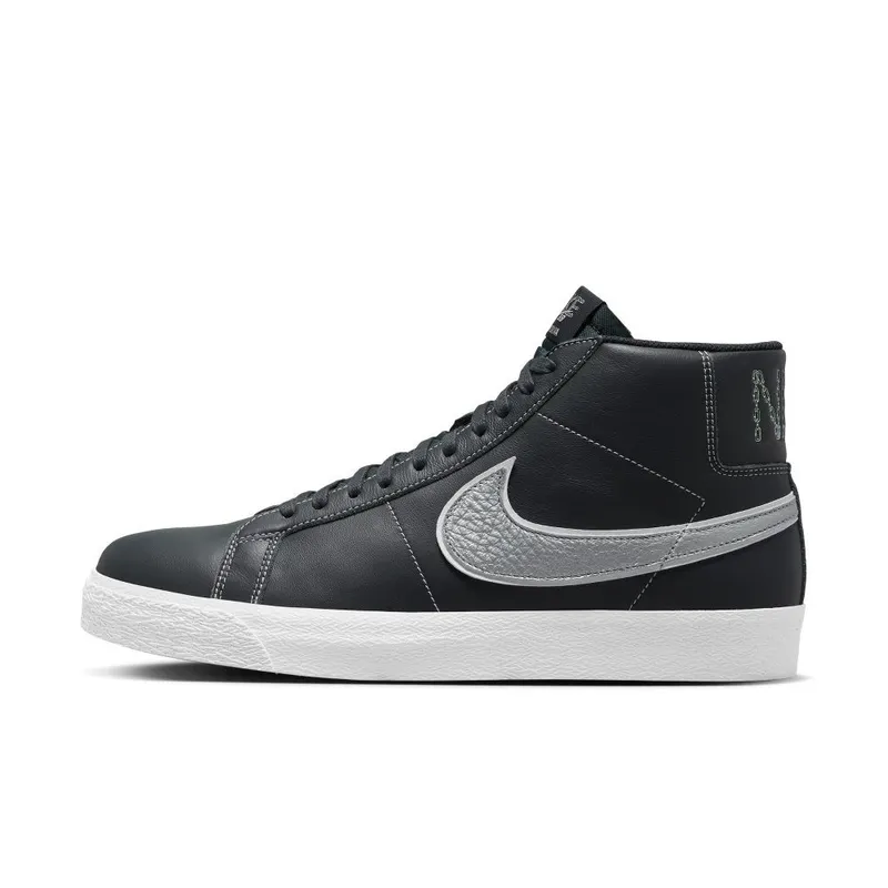 Nike SB Zoom Blazer Mid x Mason Silva ‘Dark Obsidian and Metallic Silver’ (DZ7260-400)