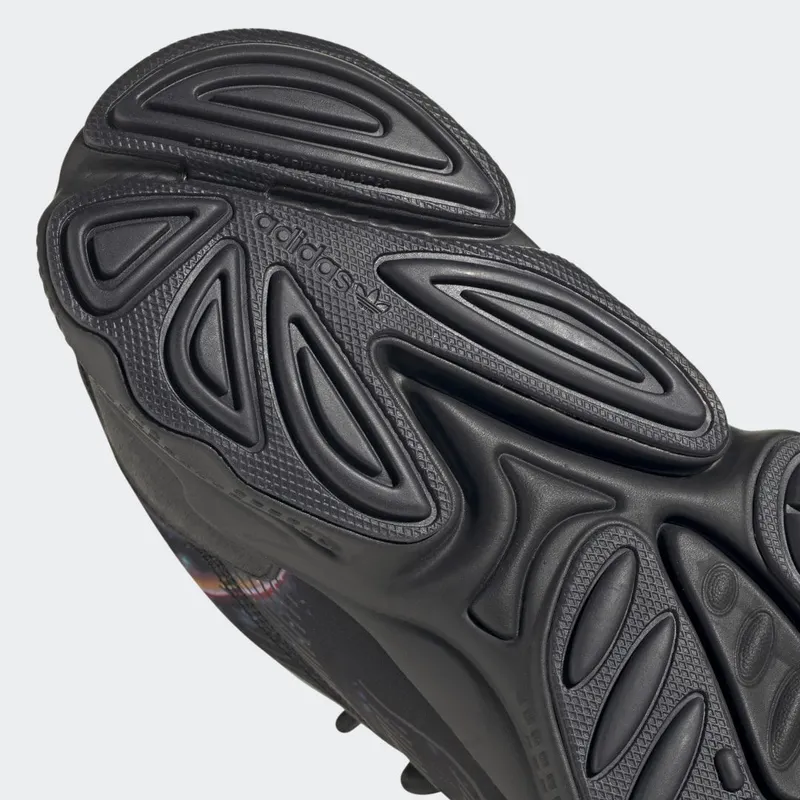 adidas OZWEEGO OZWG Core Black / Core Black / Core Black (GZ8405)