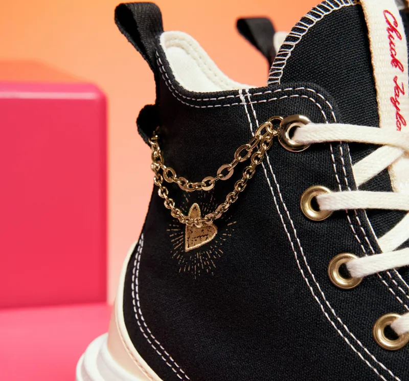 Converse Run Star Legacy CX Platform Gold Chain Zwart/egret/back Alley Brick
