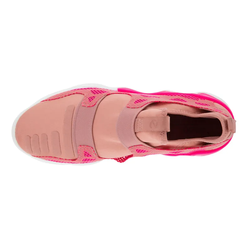 Pink (81090360304)