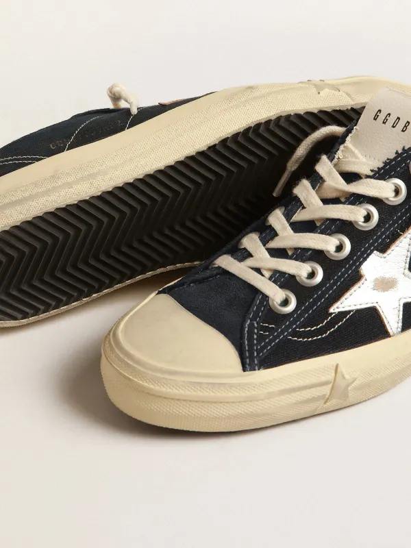Golden Goose V-Star (GWF00205.F004060.50750)