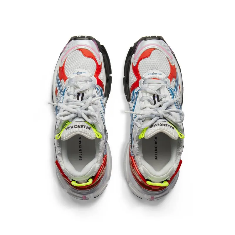 Balenciaga Runner Sneaker White (677402W3RB69645)