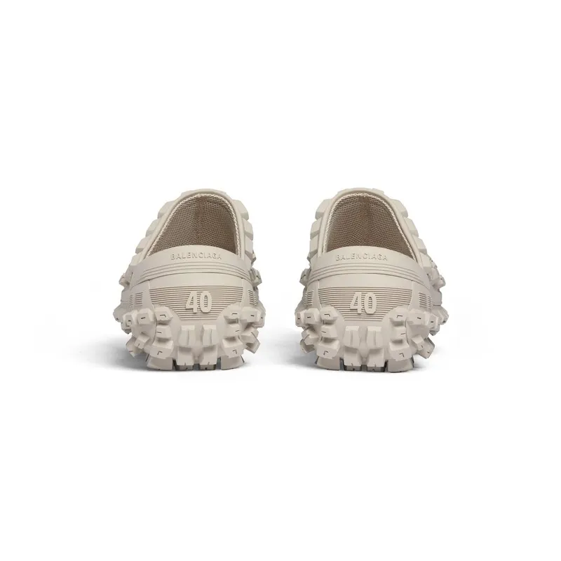 Balenciaga Defender Clog Beige (735250W3CV29700)