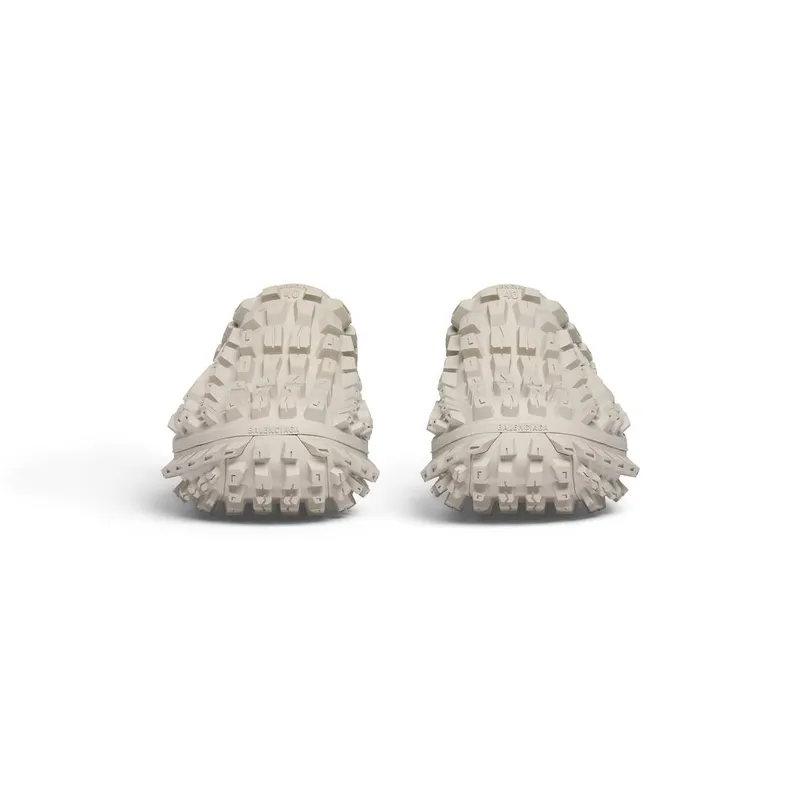 Balenciaga Defender Clog Beige (735250W3CV29700)