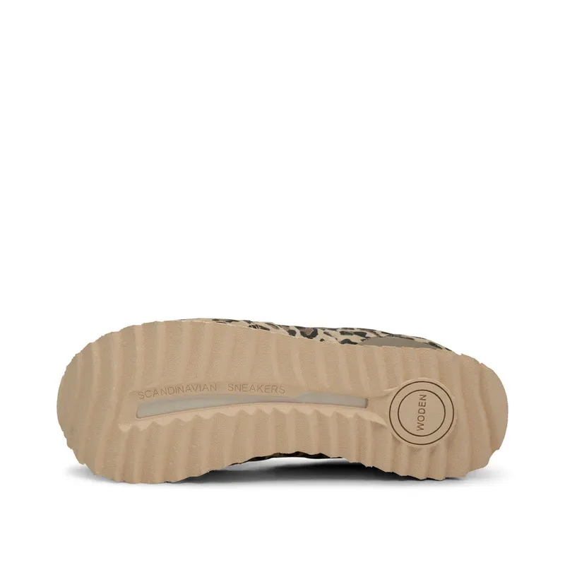 Woden Nora III Plateau Animal Leopard (WL1757 327)