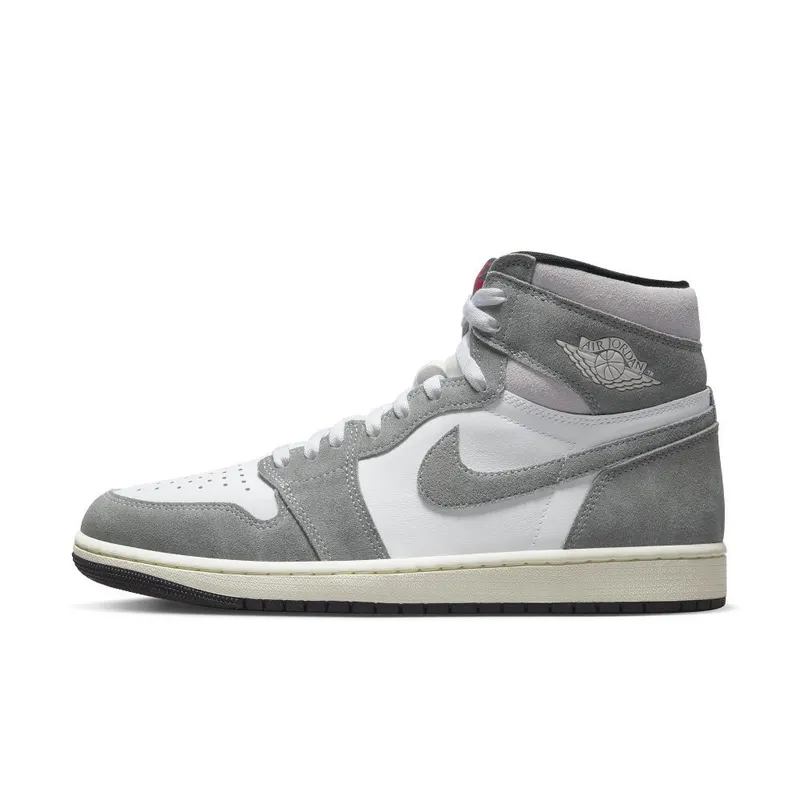 Air Jordan 1 Retro High OG ‘Black and Smoke Grey’ (DZ5485-051)