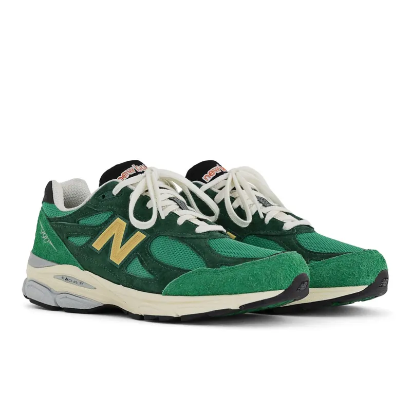 New Balance MADE in USA 990v3 Green / Gold (MR990V3-44743)
