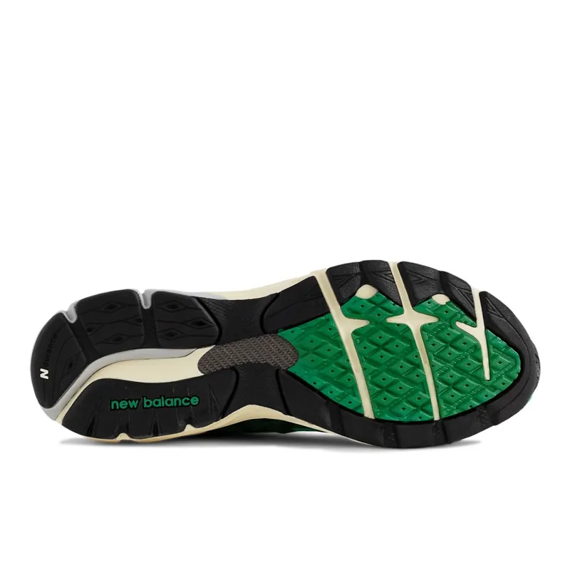 New Balance MADE in USA 990v3 Green / Gold (MR990V3-44743)