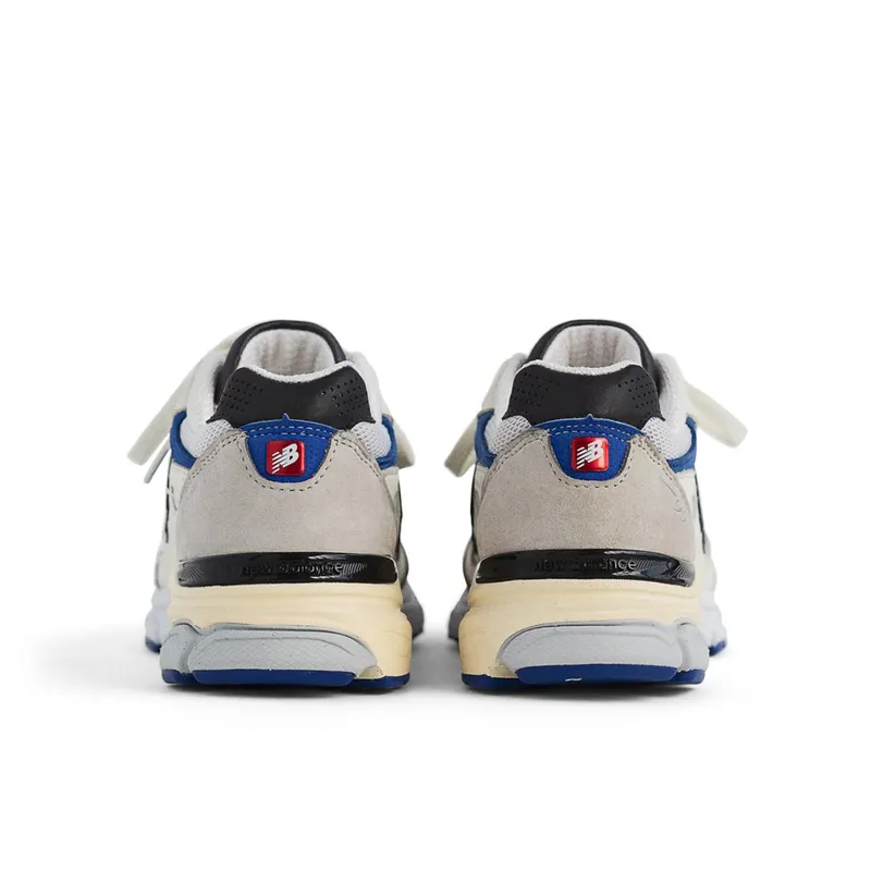 New Balance Made in USA 990v3 White / Blue (MR990V3-39740)