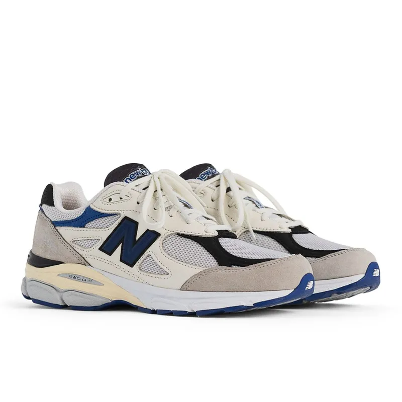 New Balance Made in USA 990v3 White / Blue (MR990V3-39740)