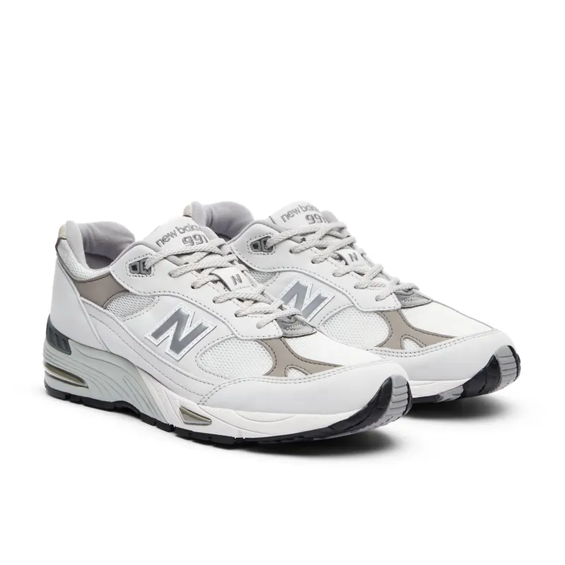 New Balance MADE in UK 991v1 Dawn Blue / Star White / Flint Gray (ML991V1-44041)