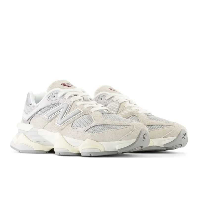 New Balance 9060 Timberwolf / Rain Cloud / Silver Metallic (U9060V1-43824)