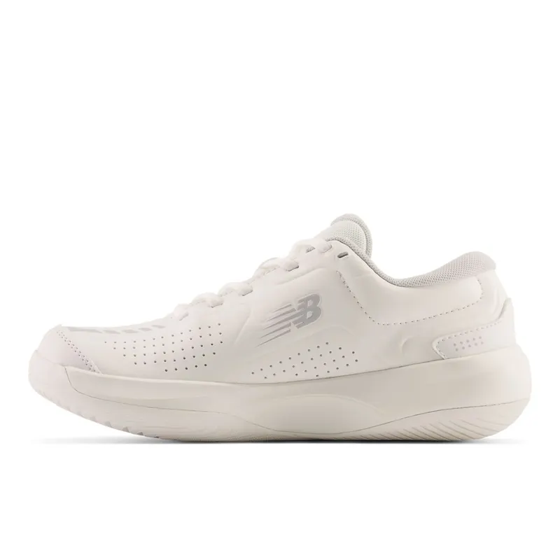 New Balance 696v5 White / Navy (WCH696V5-39366)