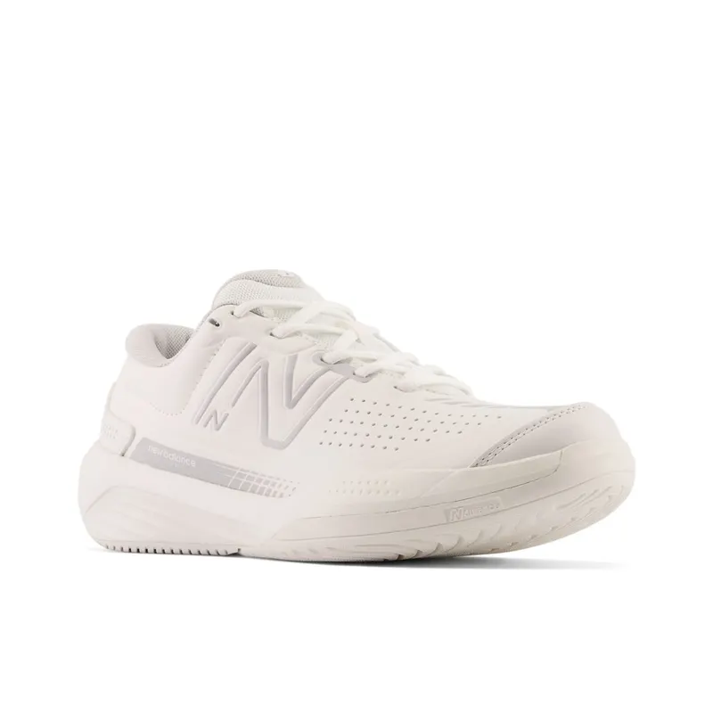 New Balance 696v5 White / Navy (WCH696V5-39366)