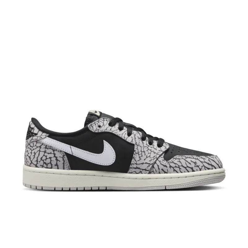Air Jordan 1 Retro Low OG Wmns “Black Cement” (CZ0775-001)