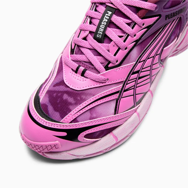 Puma x PLEASURES Velophasis Overdye Paars (391696-01)
