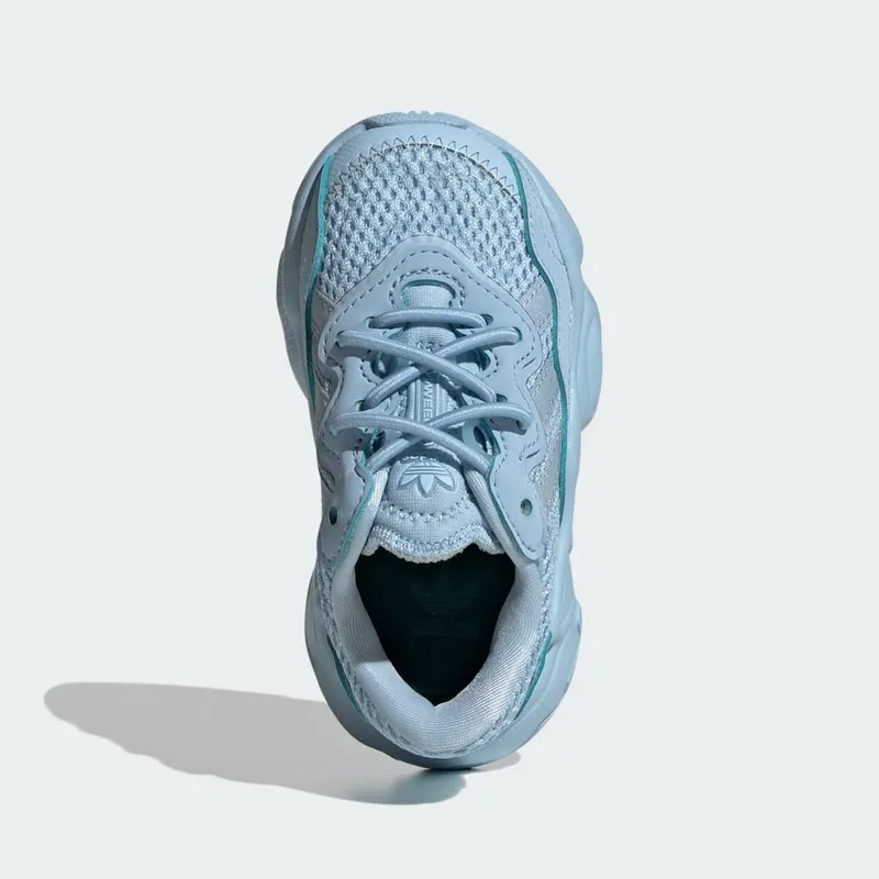 adidas OZWEEGO Clear Sky / Clear Sky / Collegiate Green (IG7439)