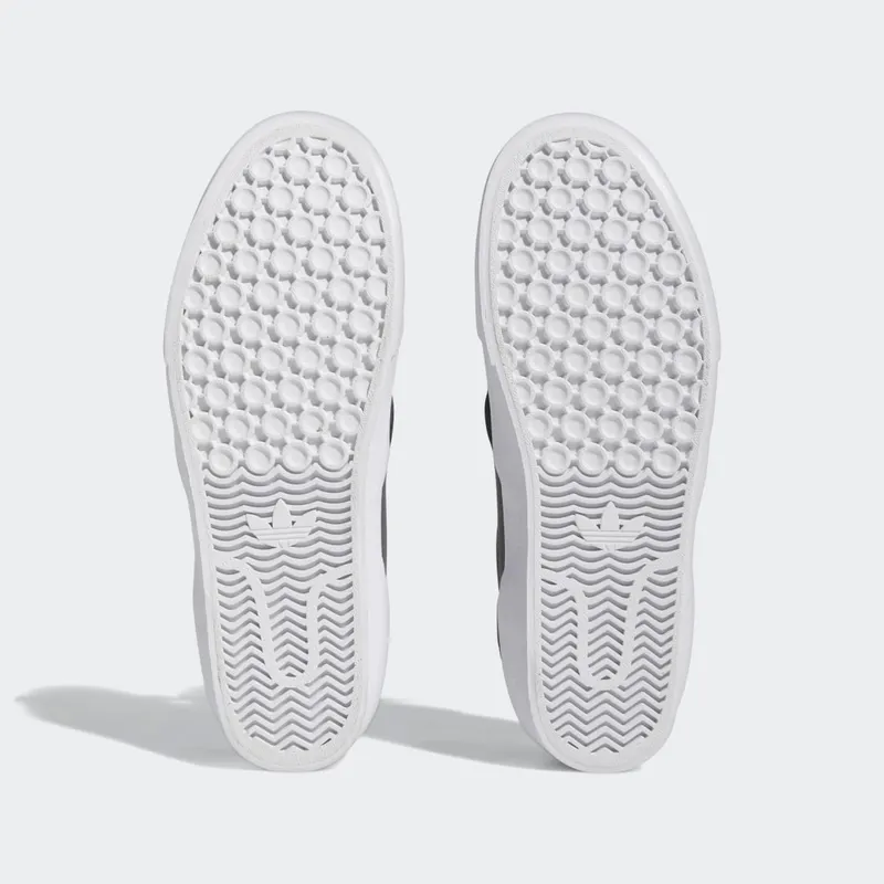 adidas Shmoofoil Core Black / Grey Six / Cloud White (IG5268)