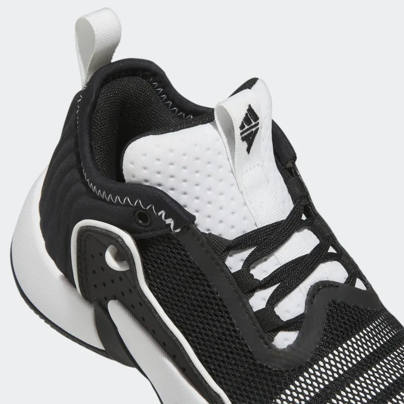 adidas Trae Unlimited (HP6744)