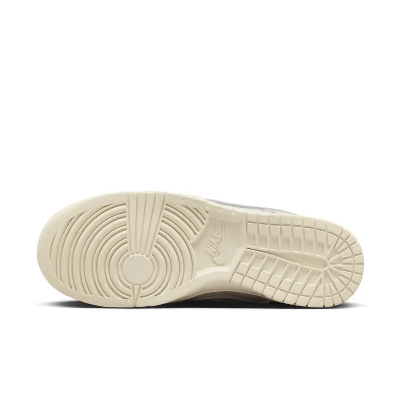 Nike Dunk Low Retro Premium ‘Light Orewood Brown’ (DZ2538-100)