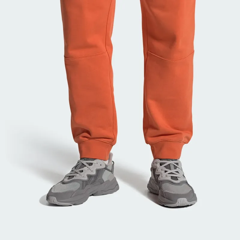 adidas OZWEEGO Grey Two / Grey Four / Grey Three (ID9823)