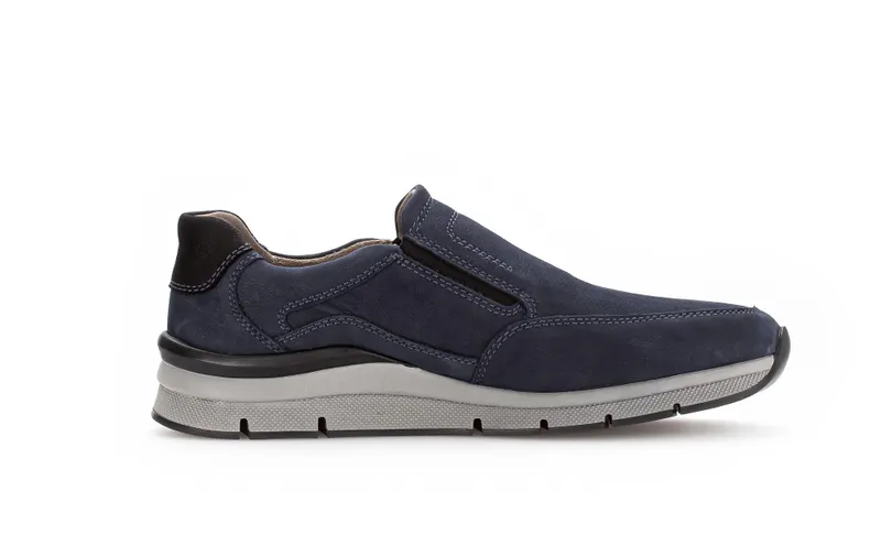 Gabor Sneaker low Blau (1031.13.10)