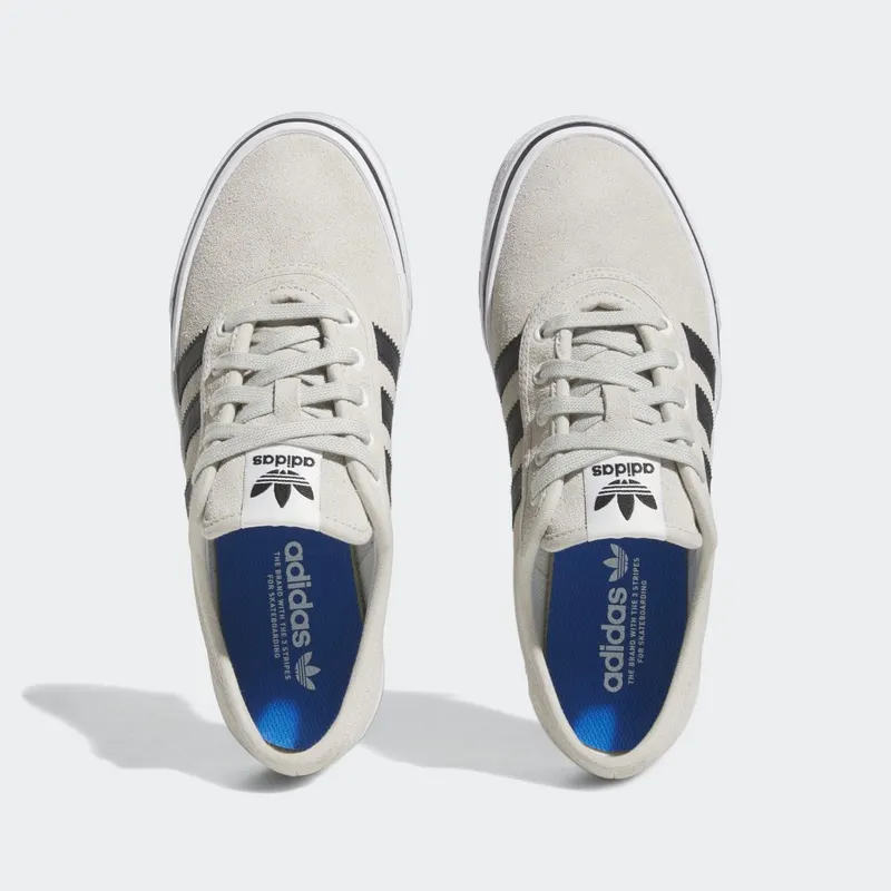 Adidas adiease Crystal White / Core Black / Cloud White (HQ6433)