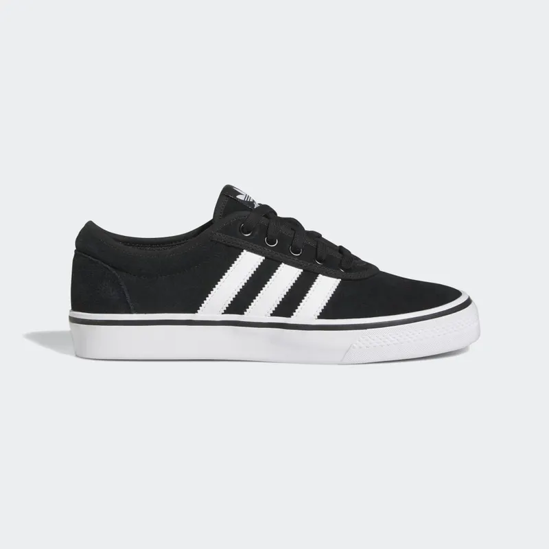 Adidas Core Black / Cloud White / Cloud White (HQ6432)