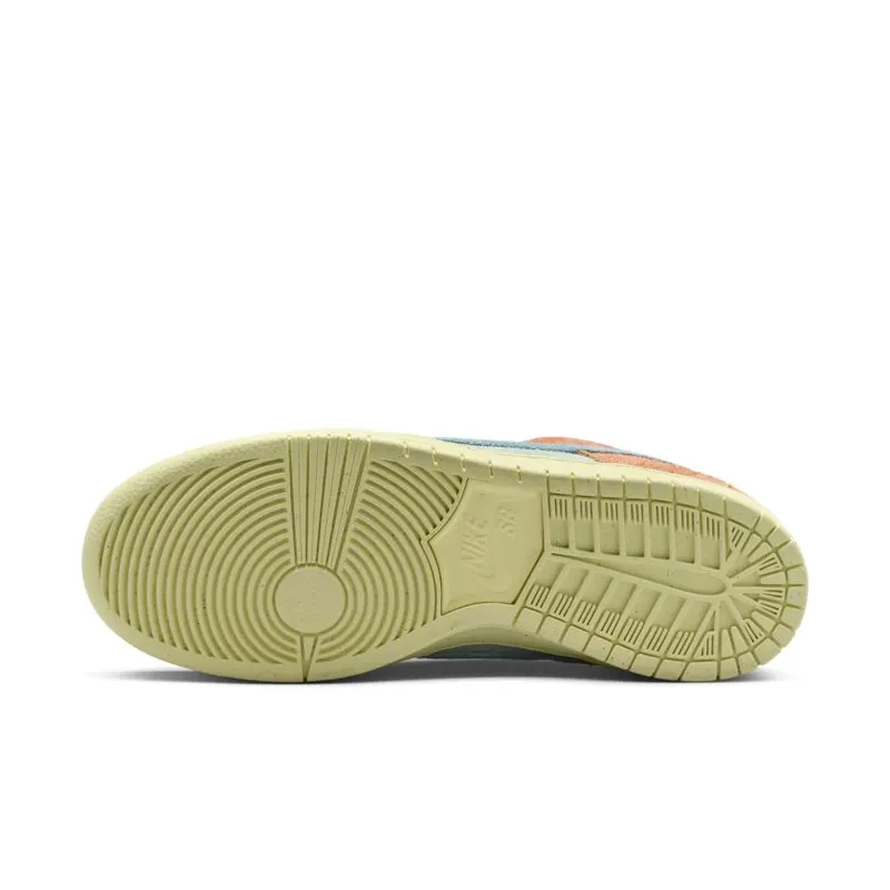Nike SB Dunk Low ‘Noise Aqua’ Orange / Noise Aqua-Emerald Rise-Lemon Chiffon (DV5429-800)