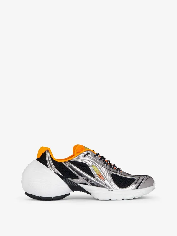 Givenchy TK-MX Runner sneakers in mesh and synthetic leather (BH008MH1FC-122)