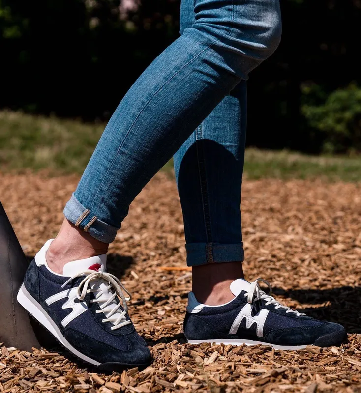 Karhu Mestari – Night Sky / White (F805010)
