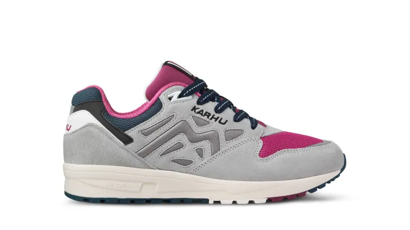 Karhu Legacy 96 – Gray Violet / Very Berry (F806010)