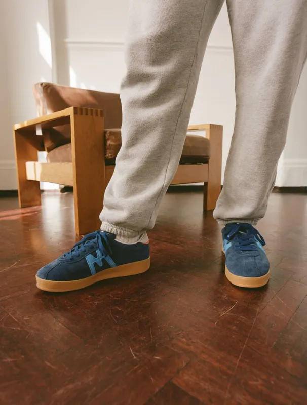 Karhu Trampas – Ensign Blue / Azure Blue (F809011)