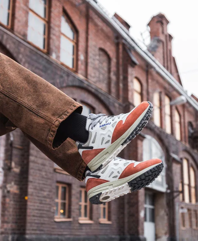 Karhu Legacy 96 – Apricot Brandy / Bright White (F806027)