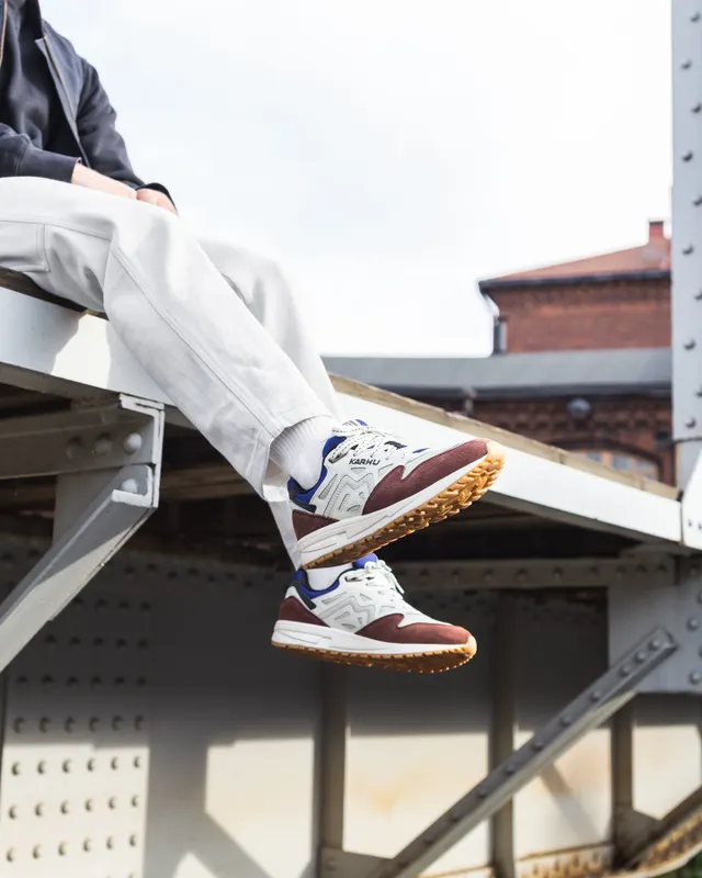 Karhu Legacy 96 – Fudgesickle / Bright White (F806026)