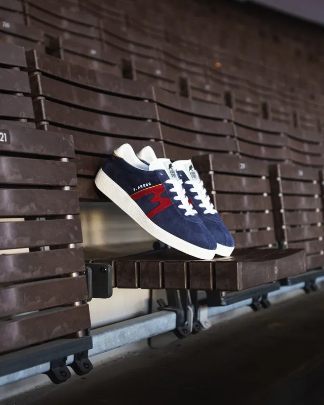 Karhu Trampas ”franco Arese” – Blue / Cherry (F809027)