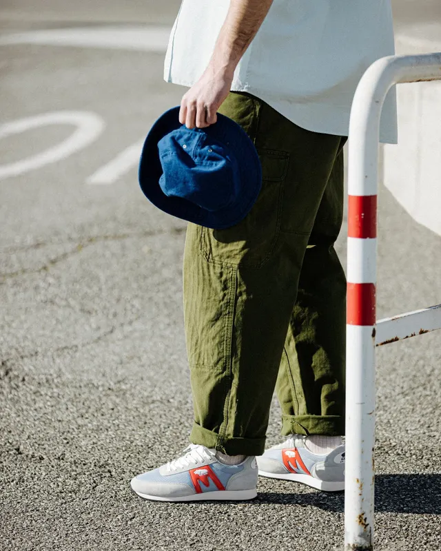 Karhu Albatross 82 – Dawn Blue / Cherry Tomato (F807031)