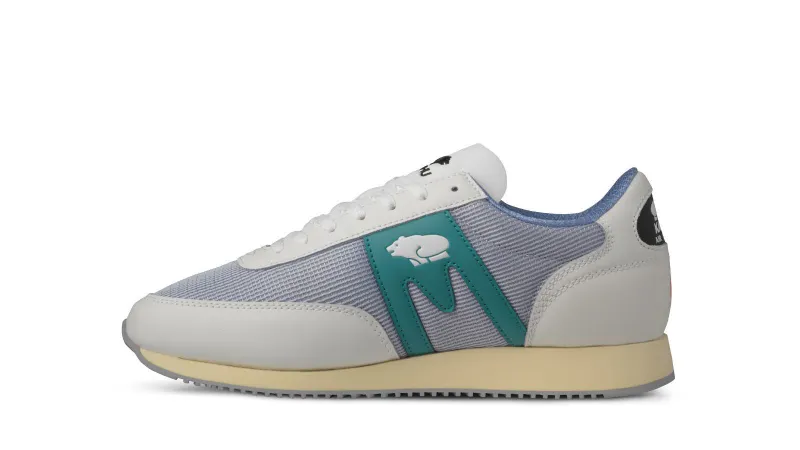 Karhu Albatross 82 – Bright White / Porcelain (F807028)