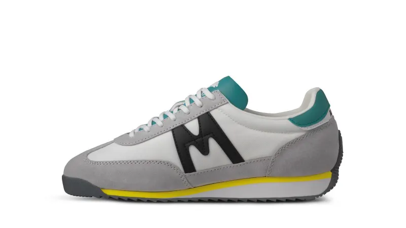 Karhu Mestari – Dawn Blue / Jet Black (F805046)