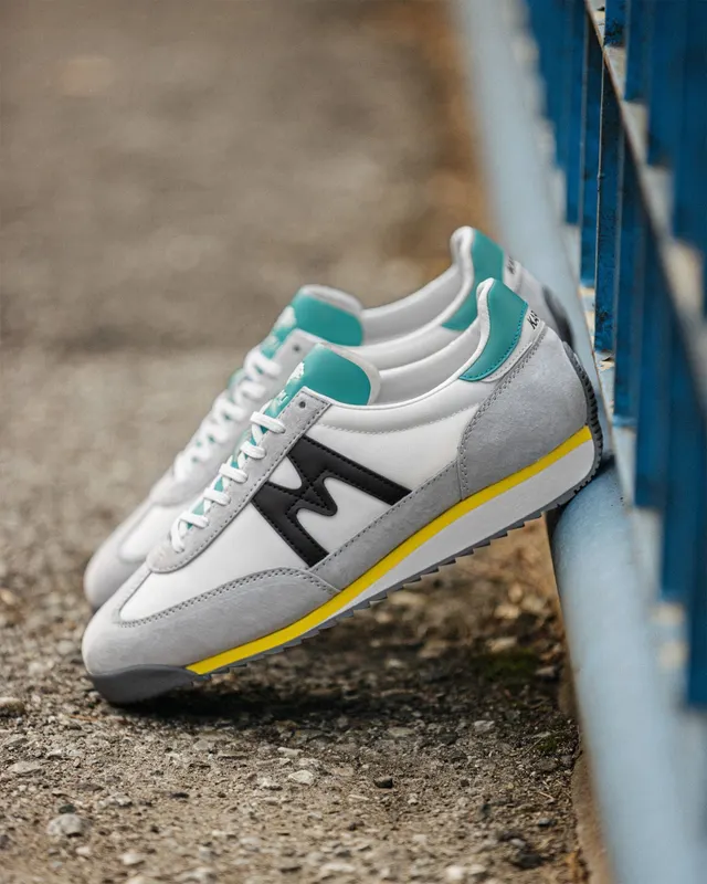 Karhu Mestari – Dawn Blue / Jet Black (F805046)