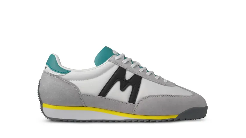 Karhu Mestari – Dawn Blue / Jet Black (F805046)