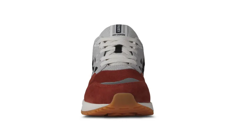 Karhu Legacy 96 – Hot Sauce / Dawn Blue (F806036)