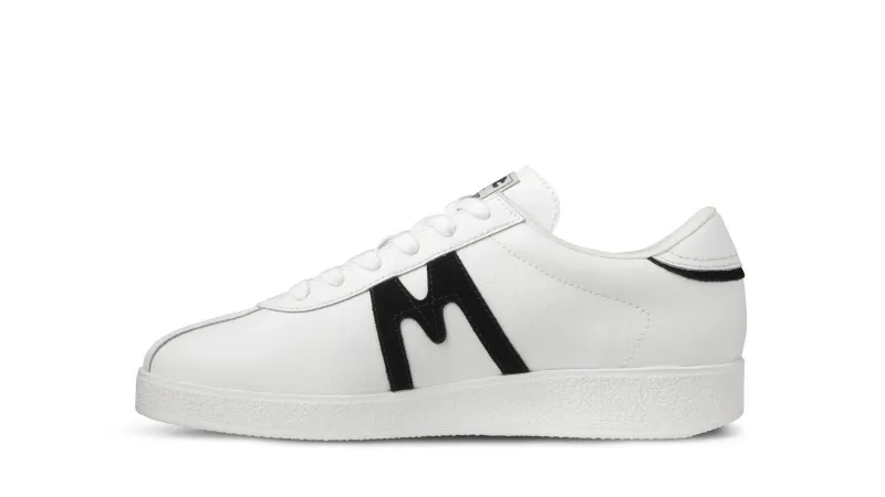 Karhu Trampas – White / Black (F809005)