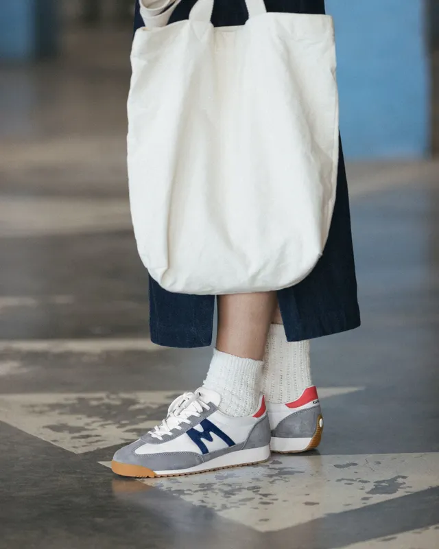 Karhu Mestari – Sleet / True Navy (F805053)