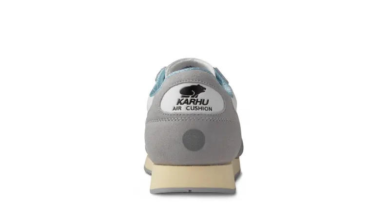 Karhu Albatross 82 – Dawn Blue / Sodalite Blue (F807033)